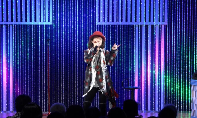 ダイアモンド✡ユカイ、「夏休みに読んでみて」世界的ベストセラー『アナスタシア』を紹介