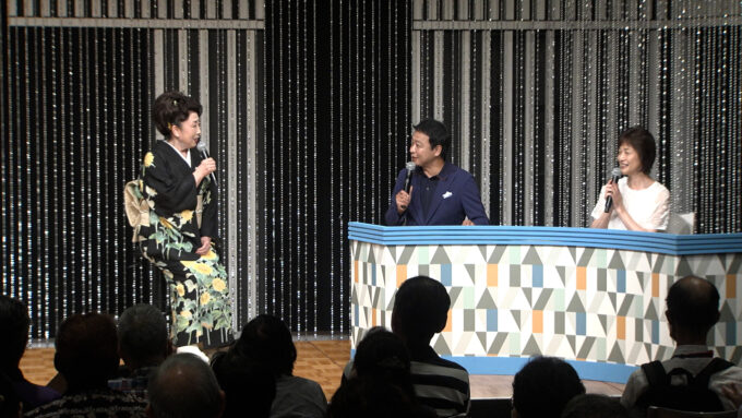三船和子、デビュー曲『ベトナムの赤い月』を披露 ミノルフォンレコード第1号歌手としての原点