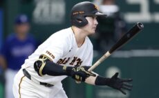 2位・巨人、勝利で試合のなかった首位・阪神に差1.5と接近!谷繁氏「面白くなってきましたね」