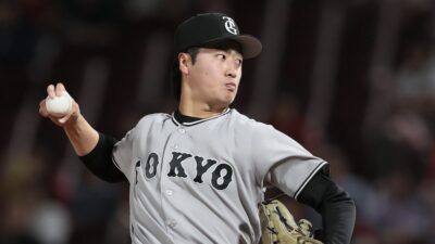 巨人、2点を追う5回に投手・西舘がそのまま打席に入るもバント失敗　天谷氏「中継ぎが9人いるので…」