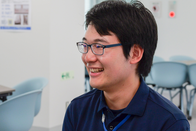 化学愛が強すぎる!? 意欲と行動力あふれる、弘前大学の学生にランパンプスがインタビュー!