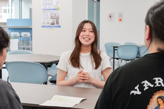 化学愛が強すぎる!? 意欲と行動力あふれる、弘前大学の学生にランパンプスがインタビュー!