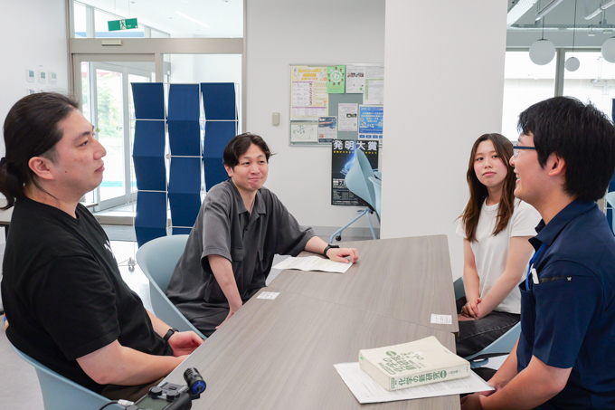 化学愛が強すぎる!? 意欲と行動力あふれる、弘前大学の学生にランパンプスがインタビュー!