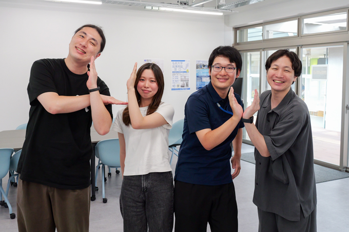 化学愛が強すぎる!? 意欲と行動力あふれる、弘前大学の学生にランパンプスがインタビュー!