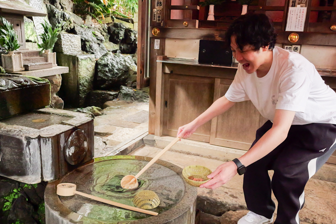 天下一嘗の面って何!? 疫病退散の宝を伝える品川神社でランパンプスが合格祈願!