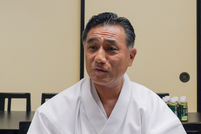 天下一嘗の面って何!? 疫病退散の宝を伝える品川神社でランパンプスが合格祈願!
