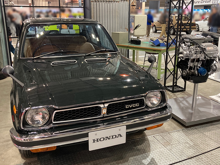 自動車メーカー、「背骨」となるクルマを考える【1】