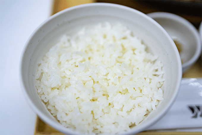 しょうが焼ってこんなに美味しかったんだ!『〜三元豚ロース〜極みしょうが焼定食』のごはんがとまらない