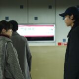 (C)2026「白鳥とコウモリ」製作委員会