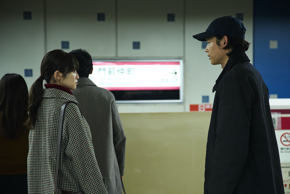 『白鳥とコウモリ』松村北斗×今田美桜、東野圭吾さんの新たな傑作を完全映画化の写真
