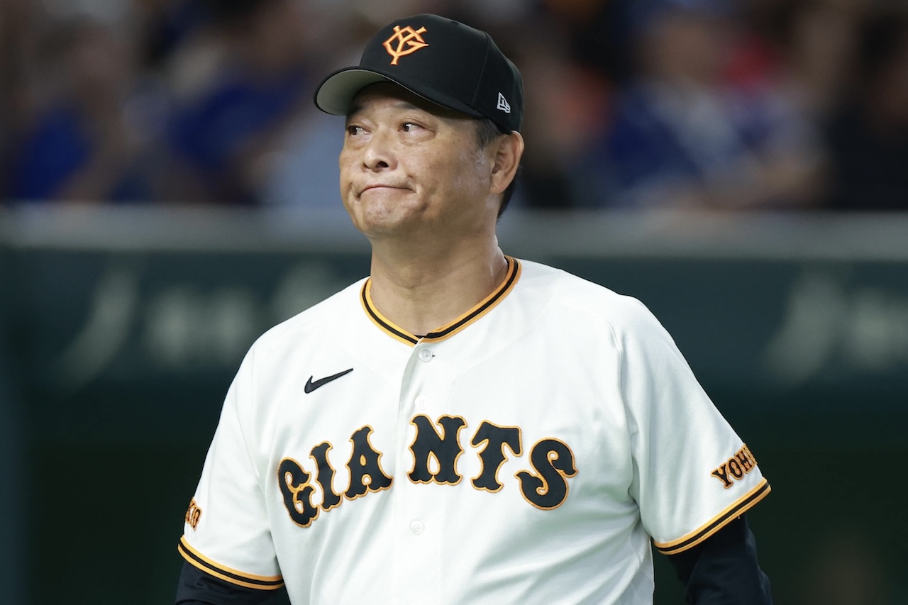 巨人、2回に早くも投手・竹丸に代打・佐々木を送る 真中氏「早いですね」、「勝負を打ってきましたね」