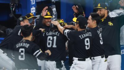 ソフトバンク、途中出場の川村の決勝弾で連勝！谷繁氏「ベンチの層の厚さ」