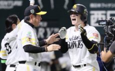 ソフトバンク・正木、劇的サヨナラ弾!里崎氏「しっかり1球で仕留め切る強さ」、「今年1番の成長の証」