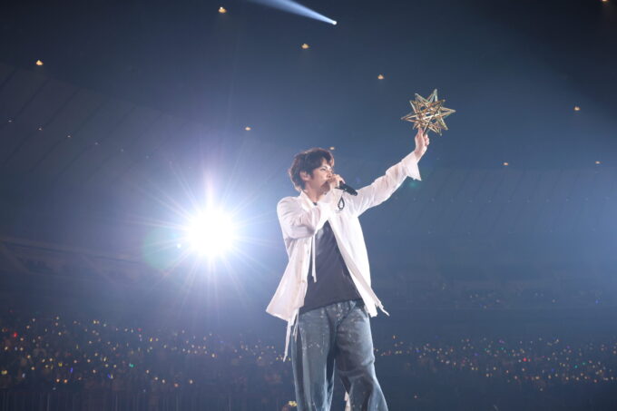宮野真守が憧れの“スター”と“with”した一夜限りの光あふれるスペシャルステージ！ 『with MAMO～STAR～』 10月25日（日）横浜アリーナで開催