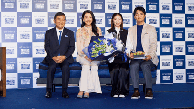 エアウィーヴが“新たな寝心地”を追求したマットレスを発表　浅田真央から花束＆ケーキ贈呈のサプライズにりくりゅう感激
